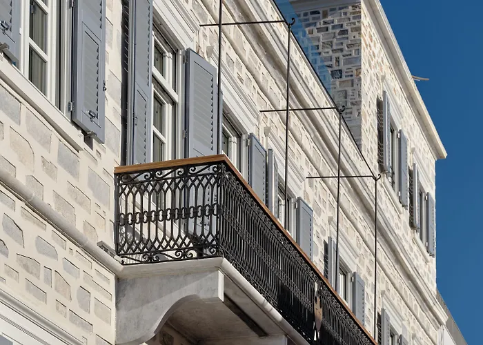 Argini Syros מלון 5*