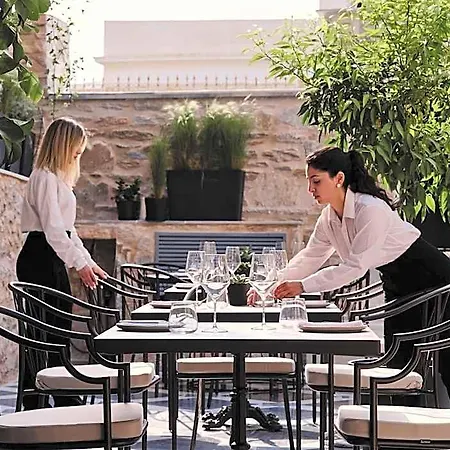 Argini Syros 5* Ermupoli
