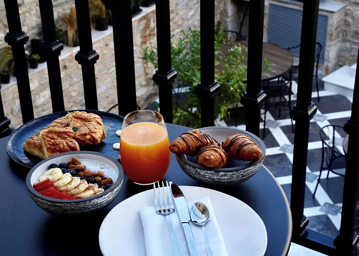 Argini Syros Hotel Hermópolis